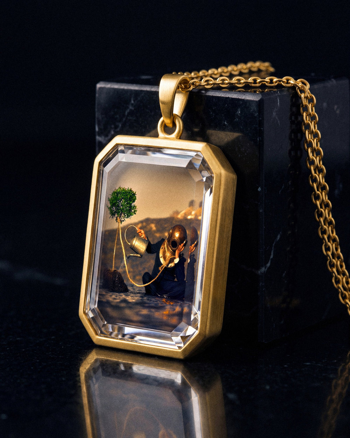 The Noxious Orchard Of Vice, the Amulet by Mirrors by Viulet, its depth